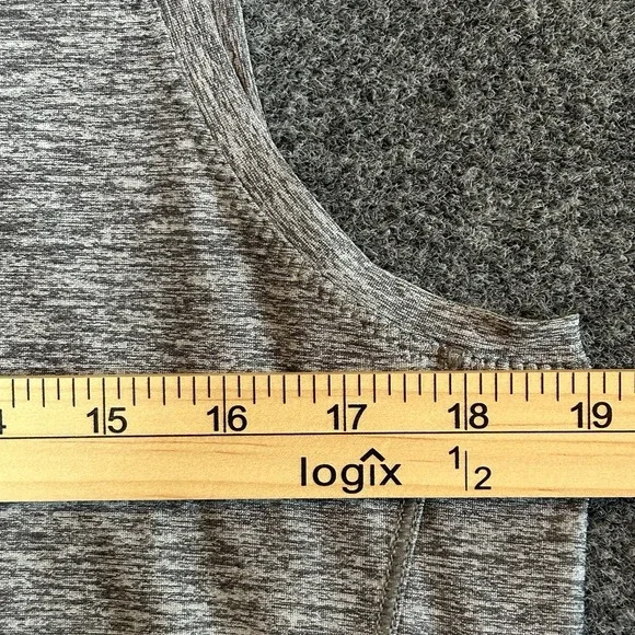 LOT Of 2 ATHLETA Women's Workout Sleeveless Tanks (Black & Grey) MEDIUM - Picture 9 of 12